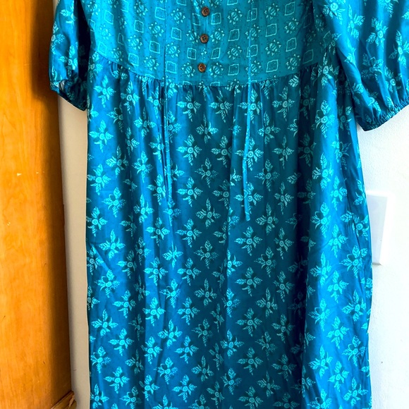 NWT BloomChic “ZOLA” Oversize turquoise bohemian caftan. Batik print. Size 12 - Picture 3 of 8